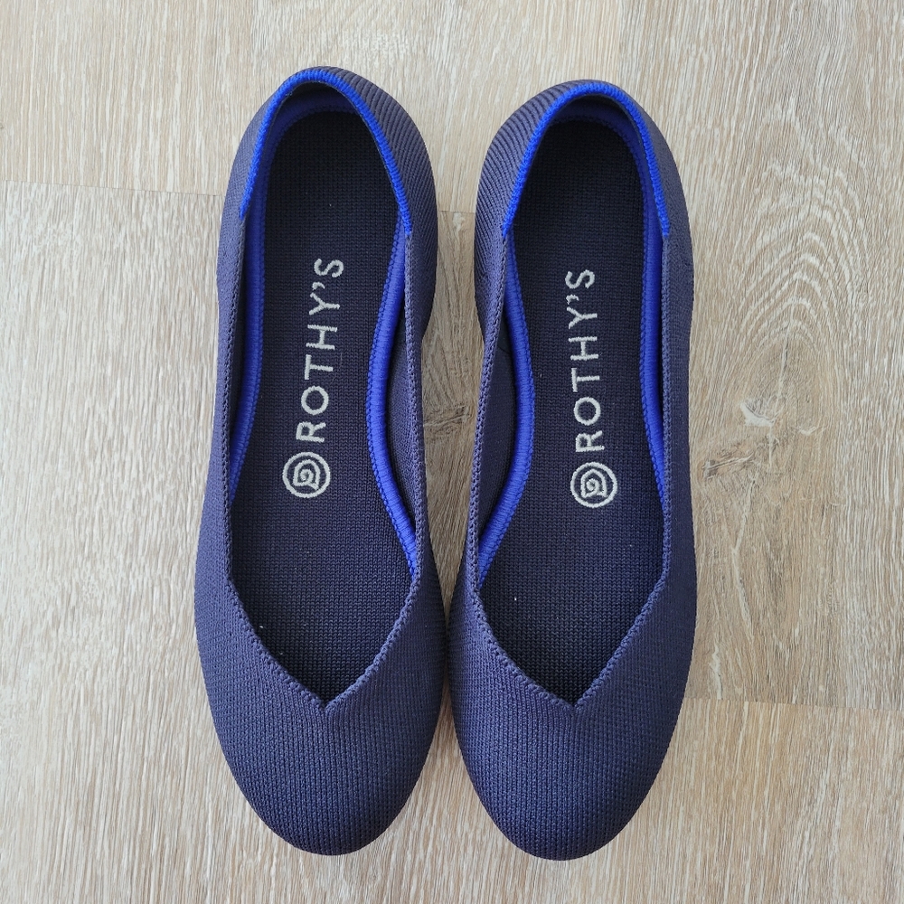 Rothy's The Flat in Navy - Size 7